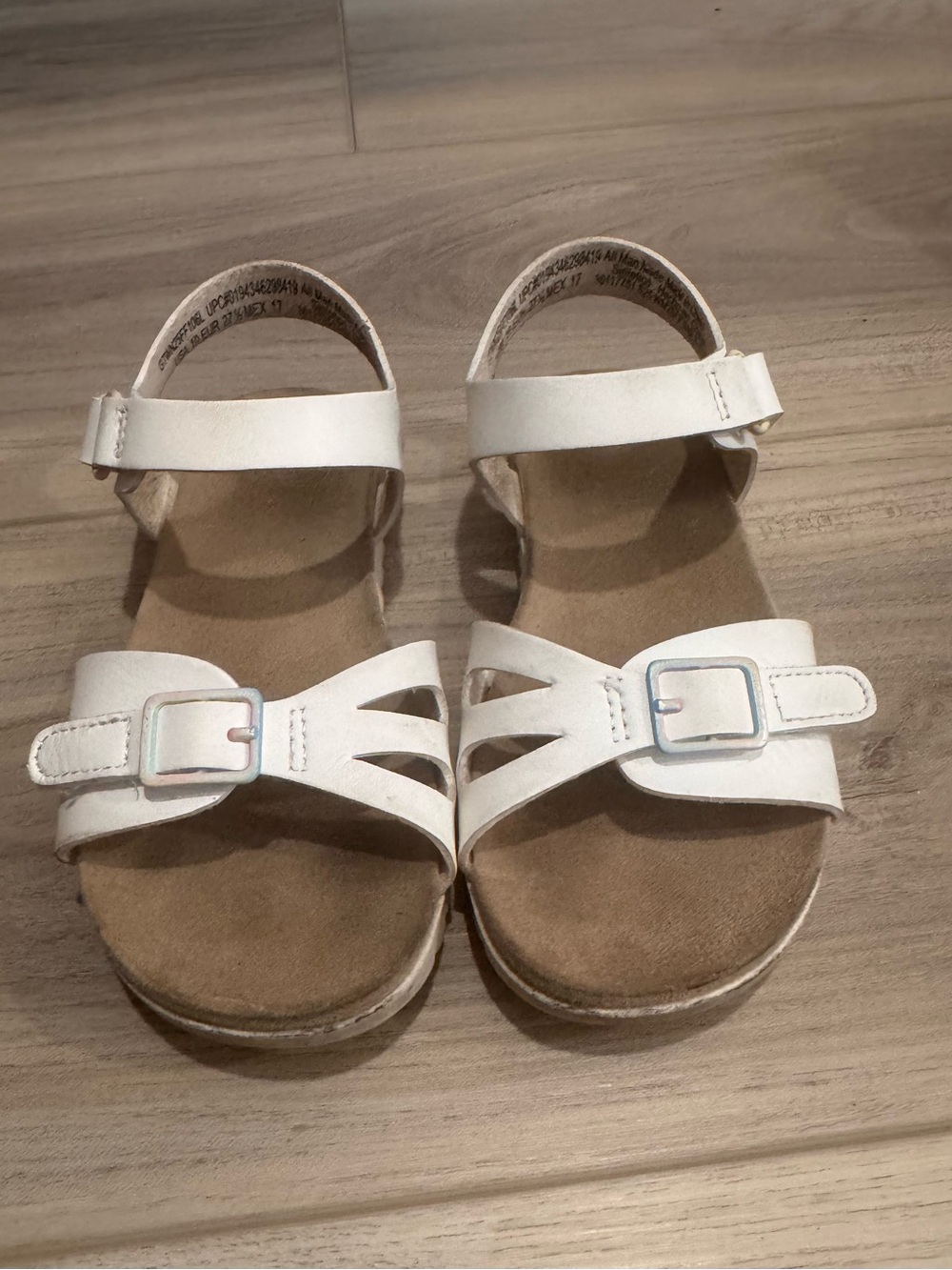 wonder nation White Girls Buckle Strap Sandals